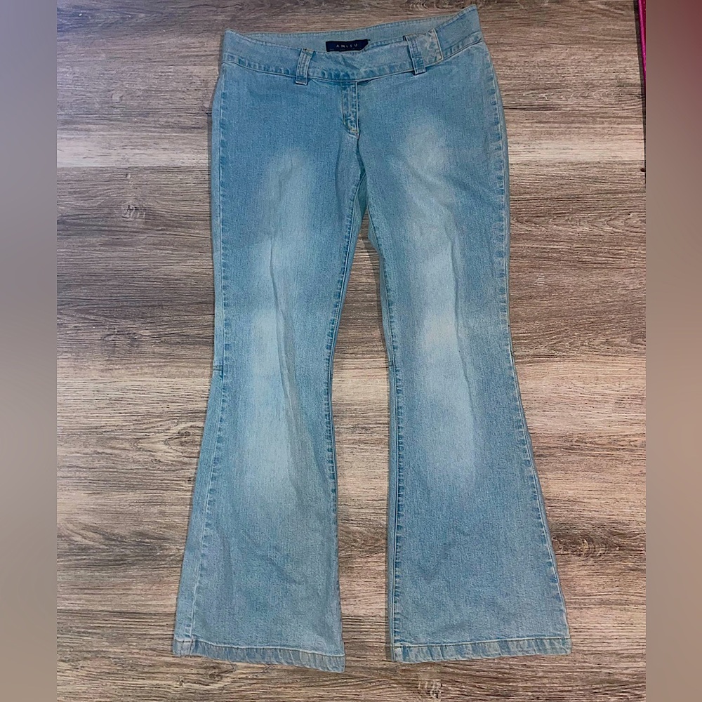 Amisu Low Waist Jeans with back zipper flare details